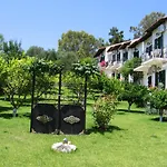 Hotell Tara Skala (Kefalonia)