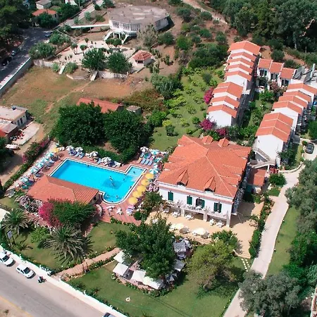 Ξενοδοχείο Tara 3*