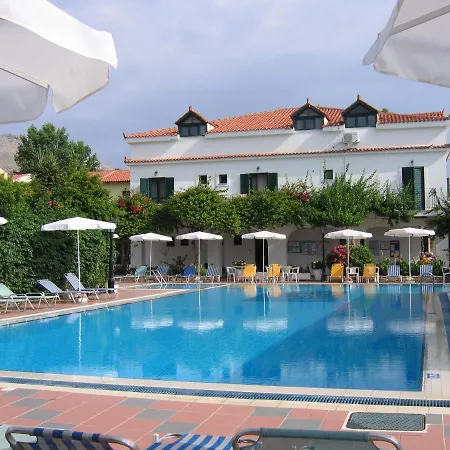 Tara Hotel 3*